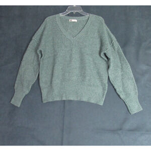 So Sweater Womens Large Green Knit V Neck Pullover Casual Cozy Long Sleeve